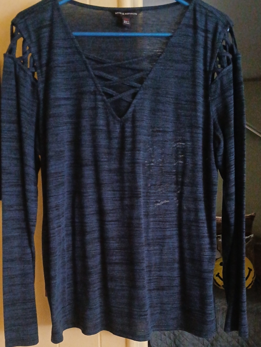 Rock & Republic Navy Blue Lattice Cold-Shoulder Long Sleeve Top